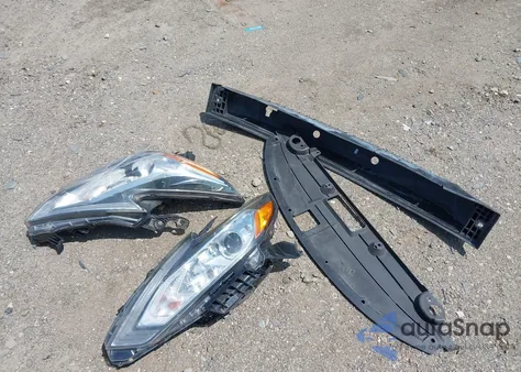 2016 Nissan Altima 3.5 Sl/3.5 Sr z USA, uszkodzony, nr VIN 1N4BL3AP3GC121102